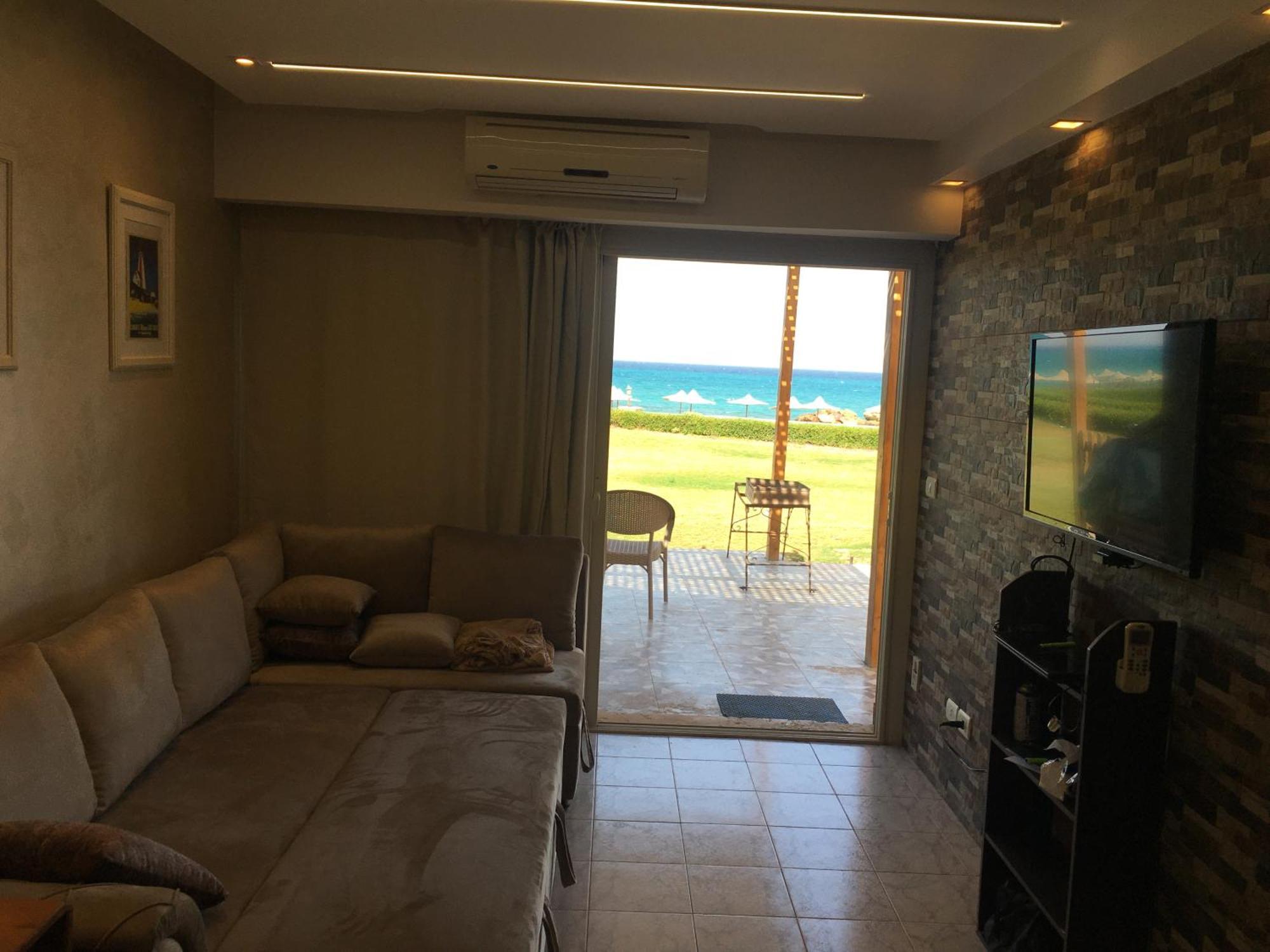 Beach Front Chalet  Ain Suchna Exterior foto